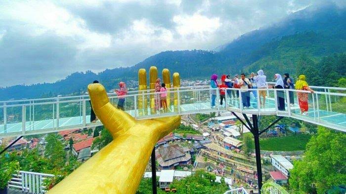 Jembatan Kaca